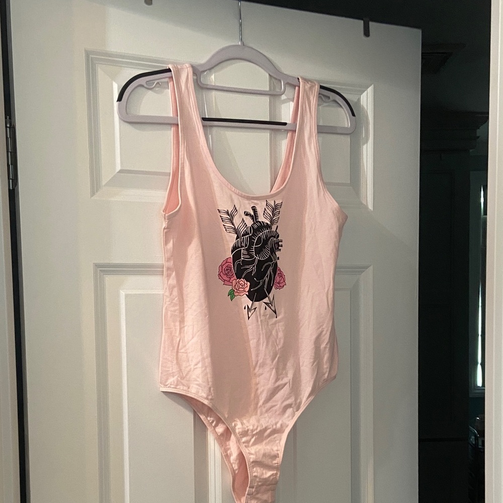 🧡 Women’s H&M Coachella collection bodysuit